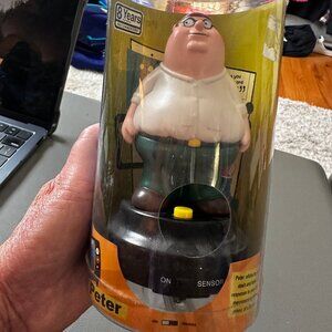 Simpson's Homer/Peter Griffin Talking Dash Board Mount Figurine 2004 5.5"